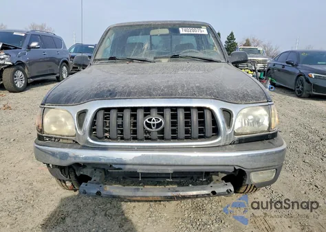 2002 Toyota Tacoma Xtracab z USA, uszkodzony, nr VIN 5TEVL52N72Z004052